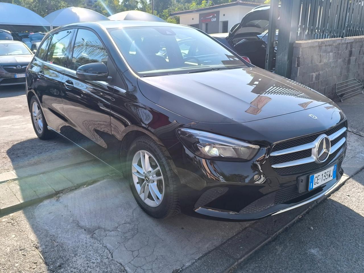 Mercedes-benz B 180 B 180 d Automatic Business Extra