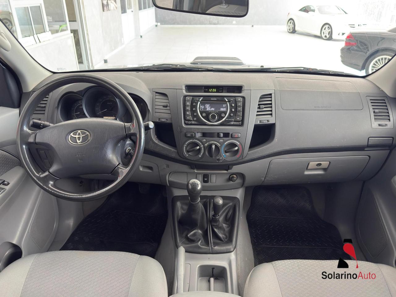 Toyota Hilux Extra Cab Hilux 2.5 extra cab SR 140cv my11