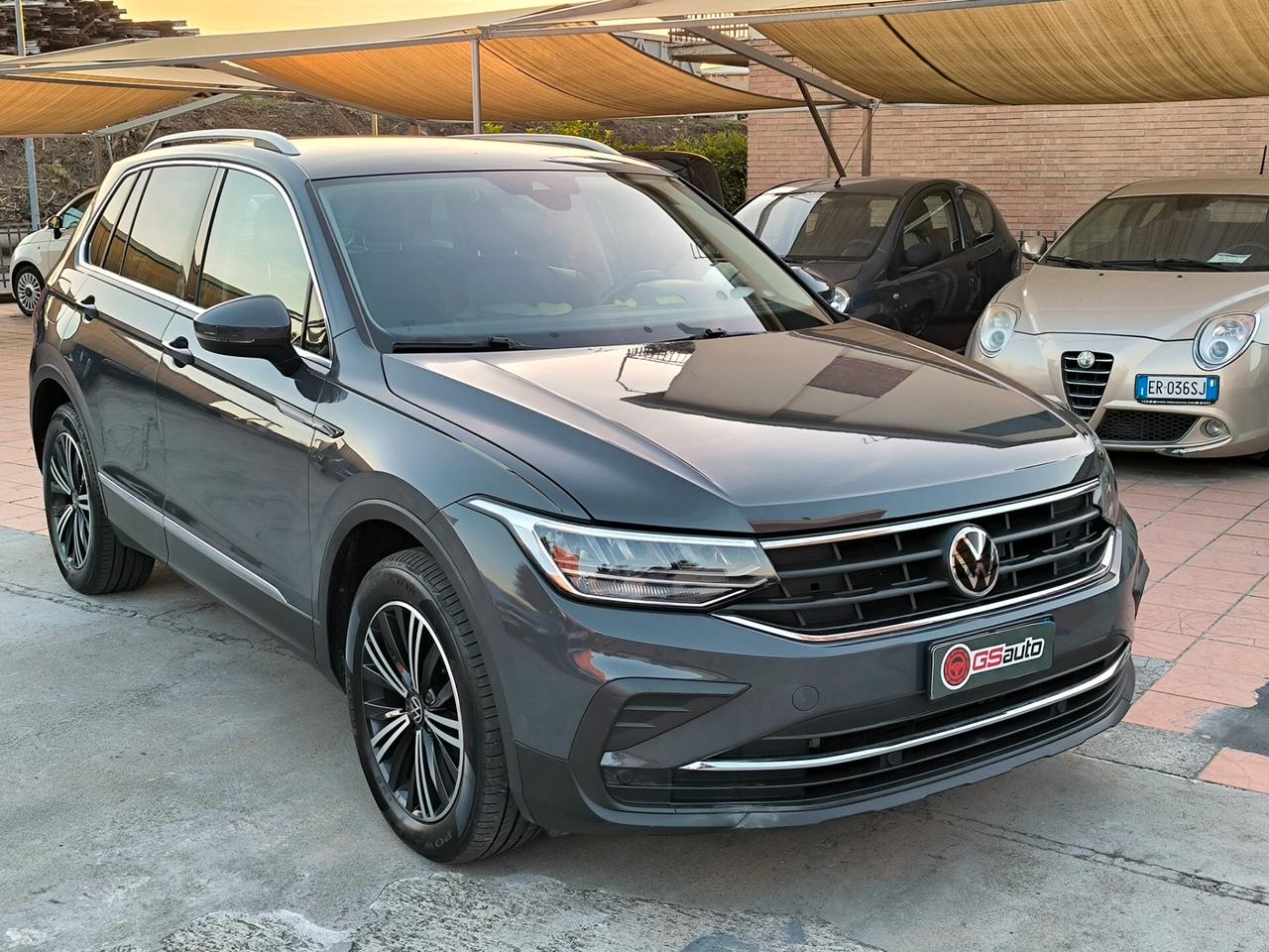 Volkswagen Tiguan 2.0 TDI 150 CV SCR DSG 4MOTION Elegance