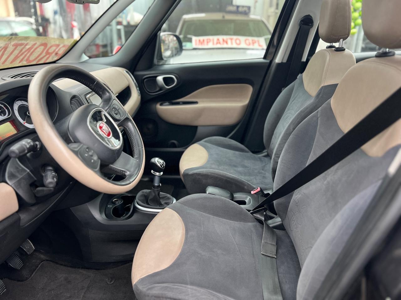 Fiat 500L strafull 900 twin 2015 tetto apribile