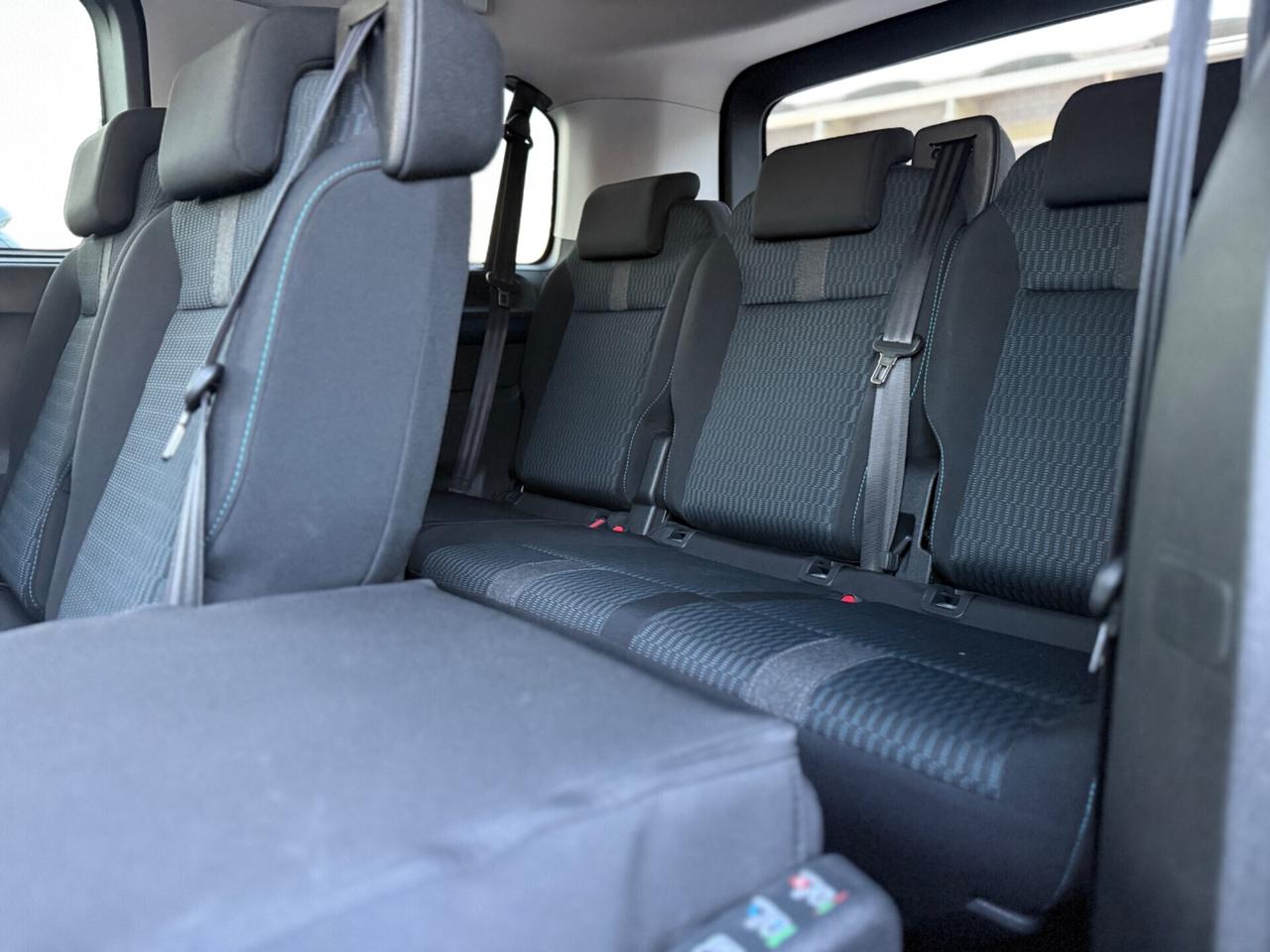 Peugeot Traveller BlueHDi 150 S&S Standard Allure