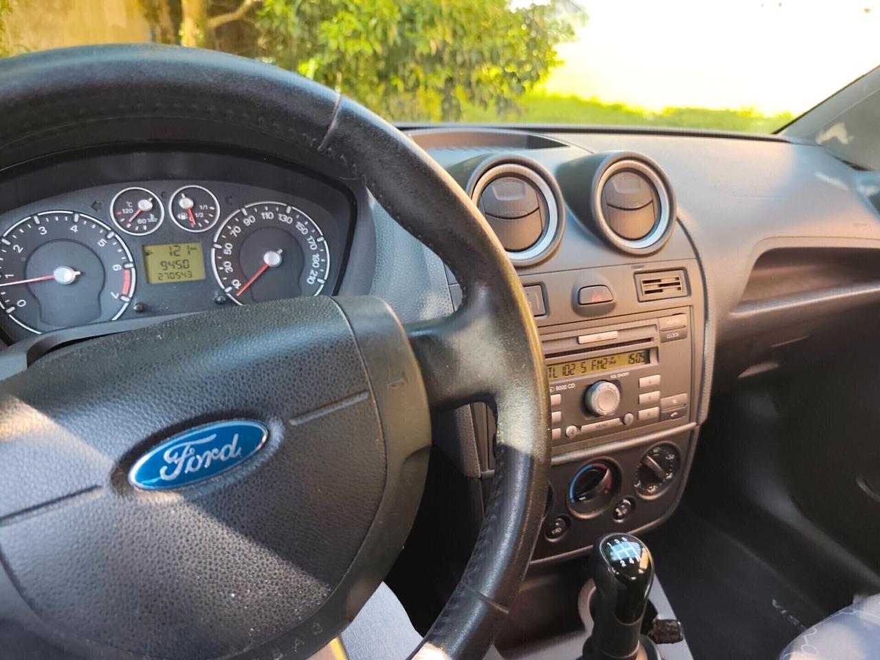 Ford Fiesta 1.2 Benz GPL 5 porte