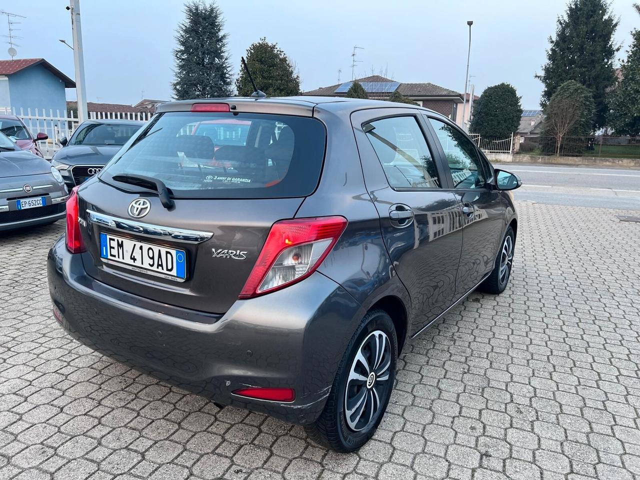 Toyota Yaris 1.0 5 porte Lounge