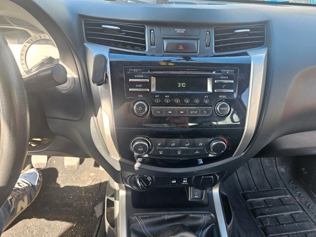Nissan Navara 2.3 dCi 4WD Double Cab N-Connecta