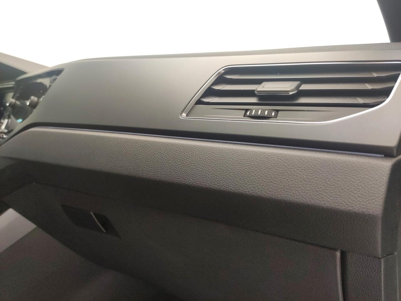 Volkswagen Taigo 1.0 TSI 115 CV R-Line