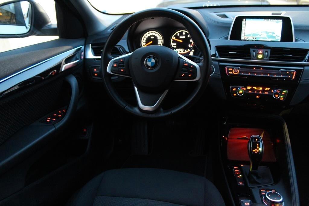 BMW X2 xDrive 18d Aut. *Tetto *SOLI 39.000 KM