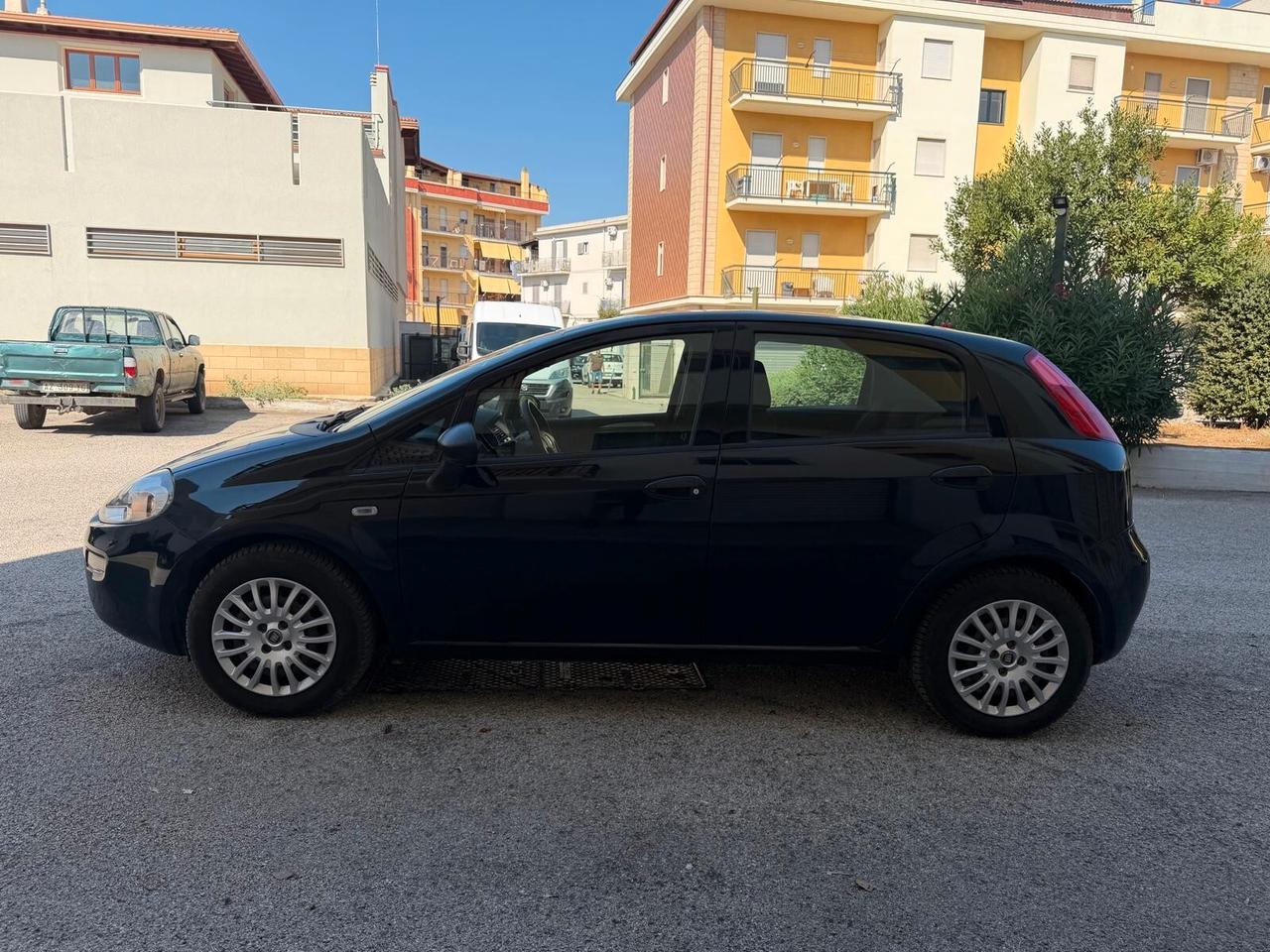 Fiat Punto 1.3 MJT II S&S 95 CV 5 porte Street