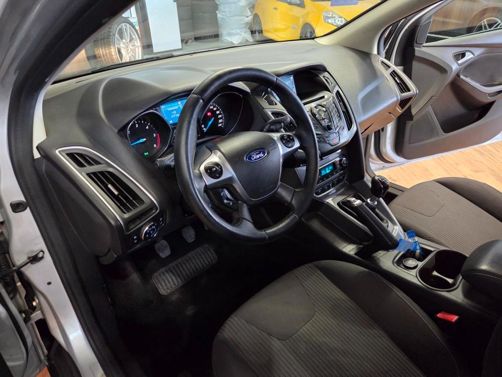 Ford Focus 5 Porte Focus 5p 1.6 tdci Titanium 115cv