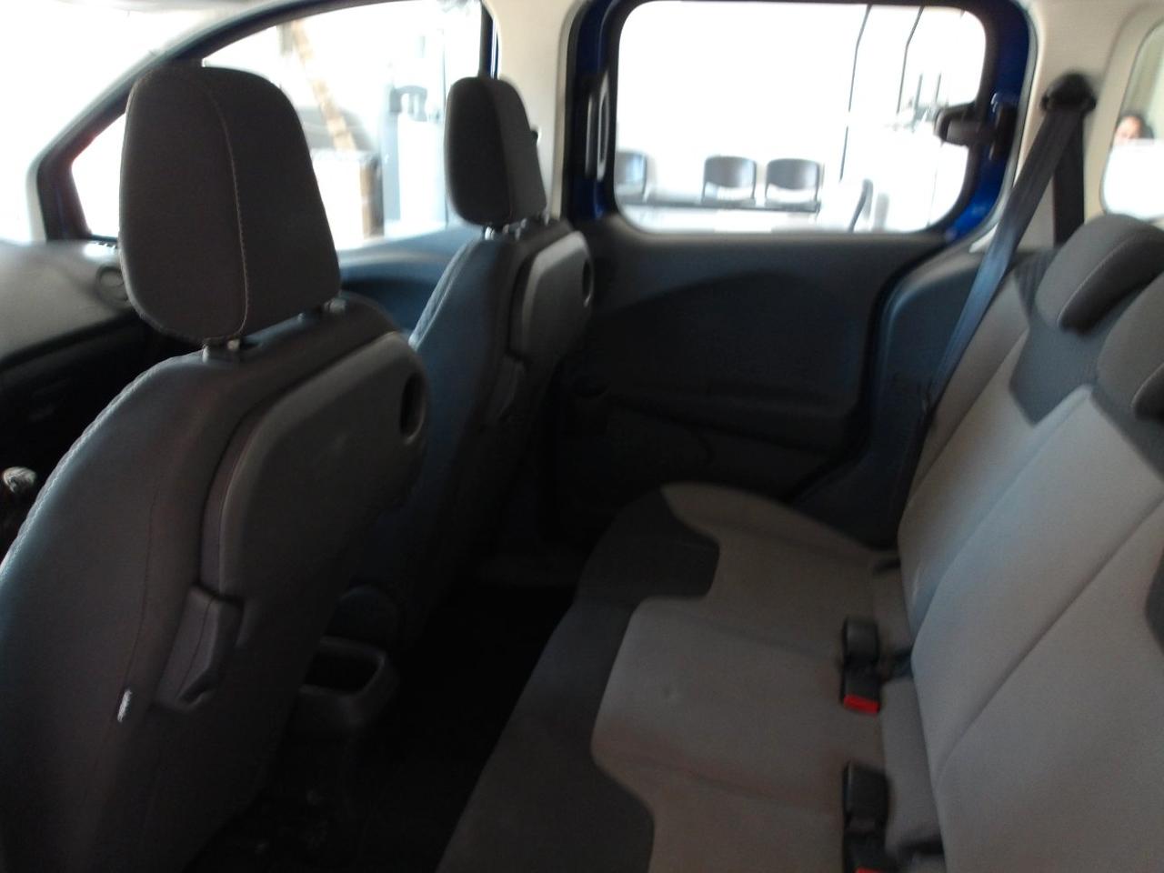 FORD Tourneo Courier 1.5 tdci 75cv titanium E5