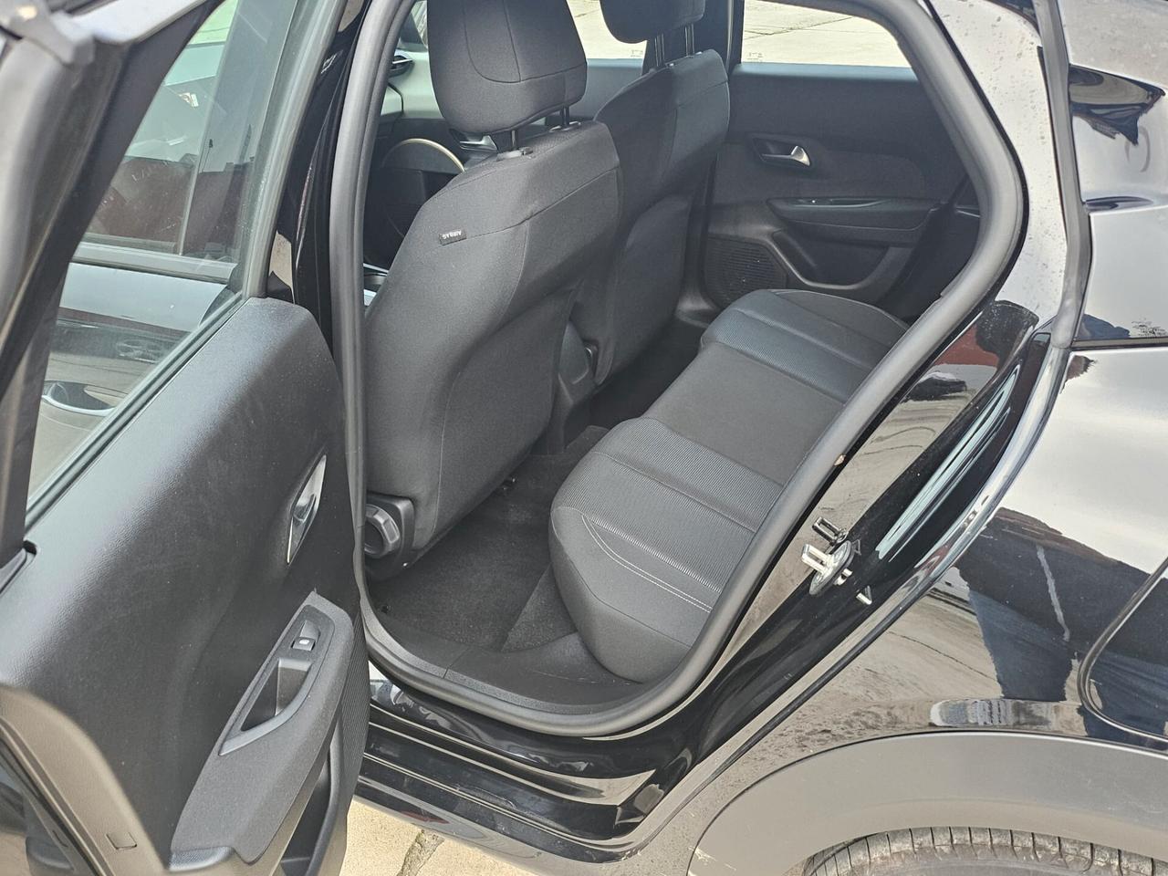 Lancia Ypsilon Hybrid e-DCT