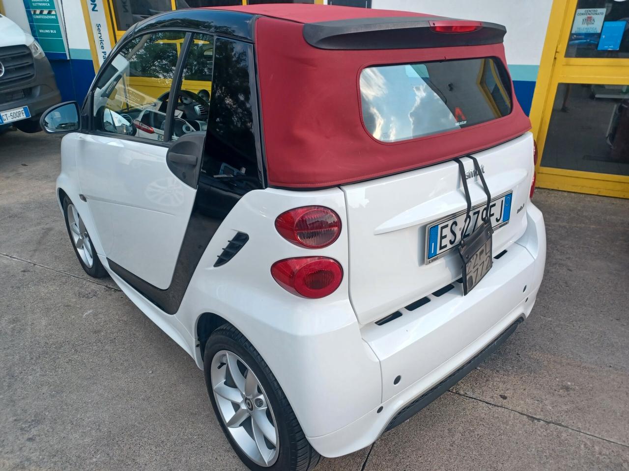 Smart ForTwo 1000 62 kW cabrio pulse SERVOSTERZO NAVIGATORE