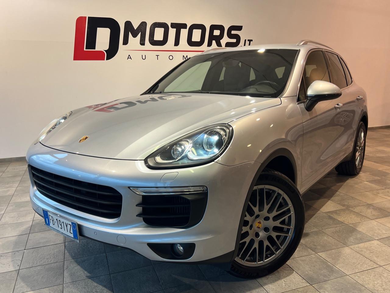Porsche Cayenne 3.0 tiptronic