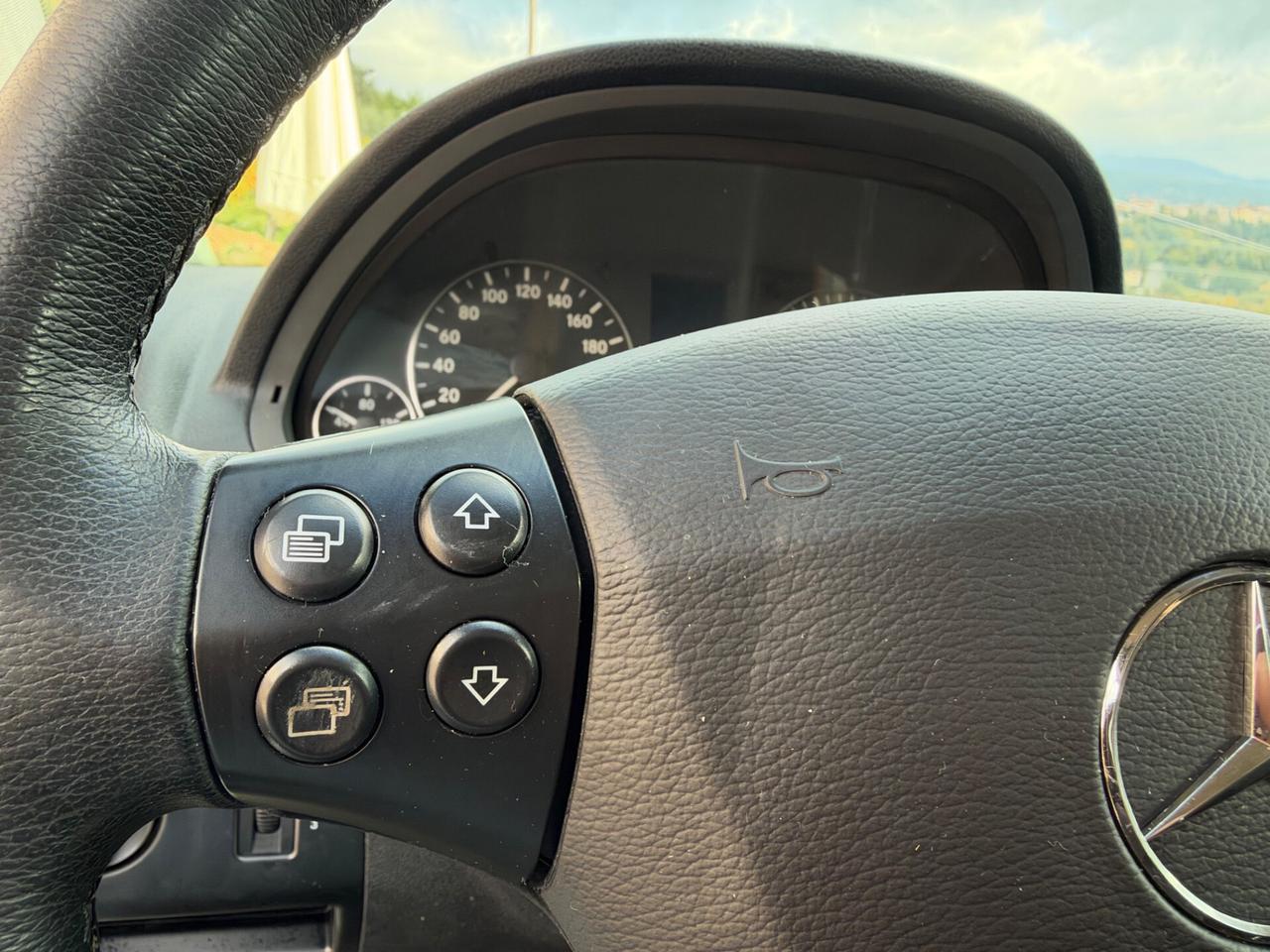 Mercedes-benz A 150 BlueEFFICIENCY Elegance