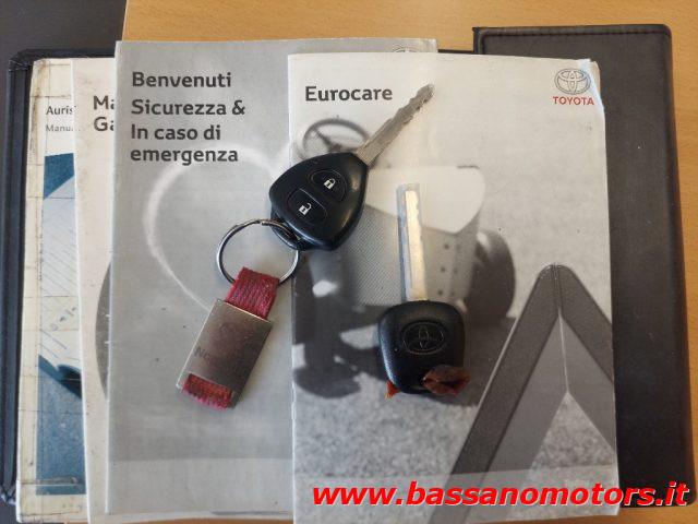 TOYOTA Auris 1.4 D-4D 5 porte Sol