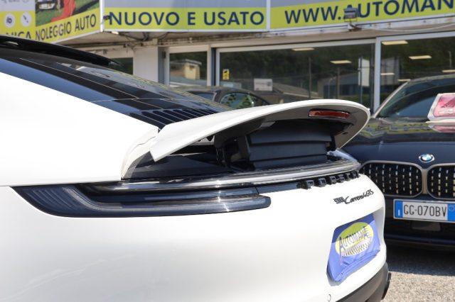 PORSCHE 911 992 Carrera 4 GTS
