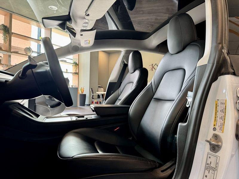 Tesla Model 3 Model 3 RWD