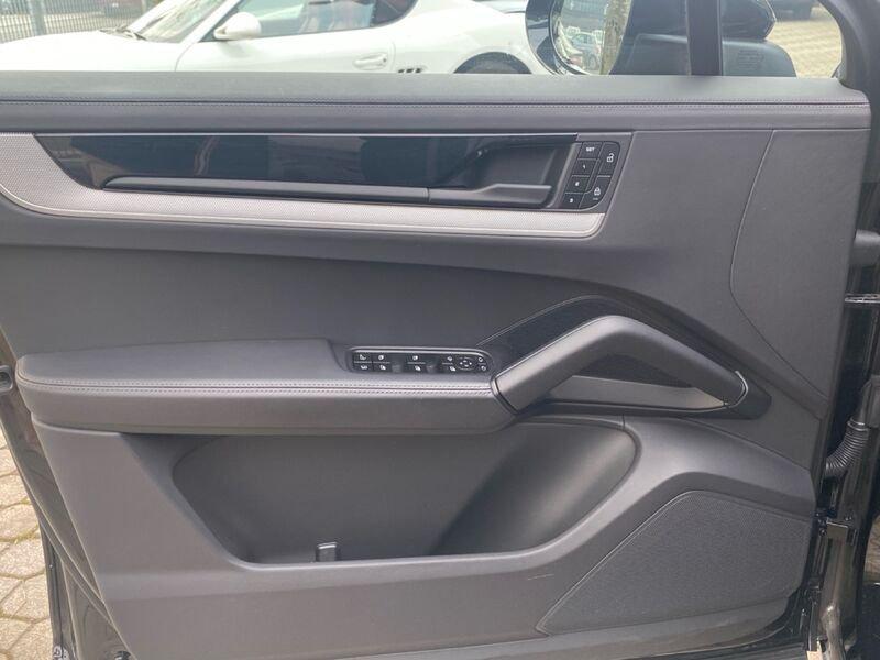 Porsche Cayenne Coupè Cayenne Coupé 3.0 V6 E-Hybrid 470 CV