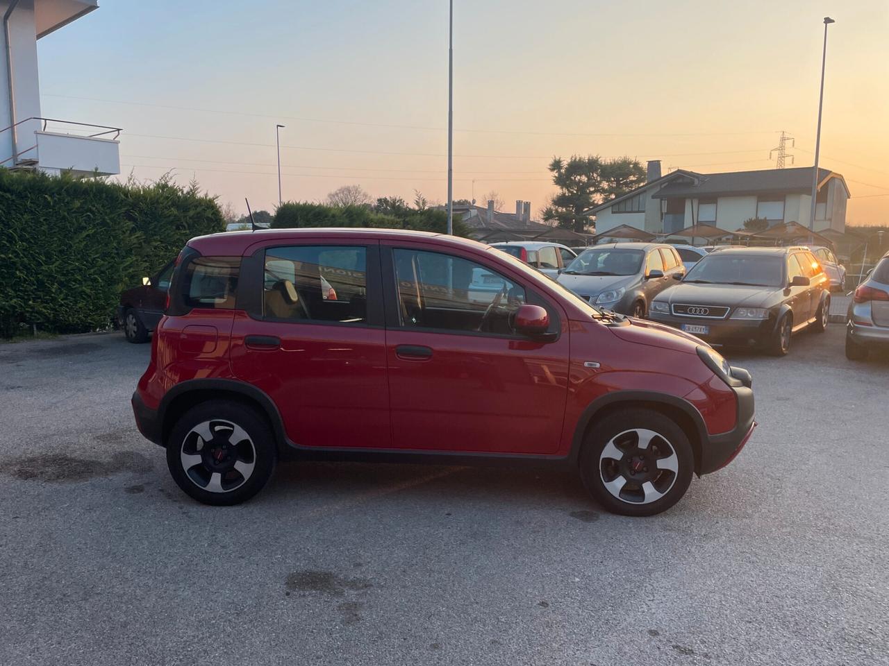 Fiat Panda Cross 1.0 FireFly S&S Hybrid