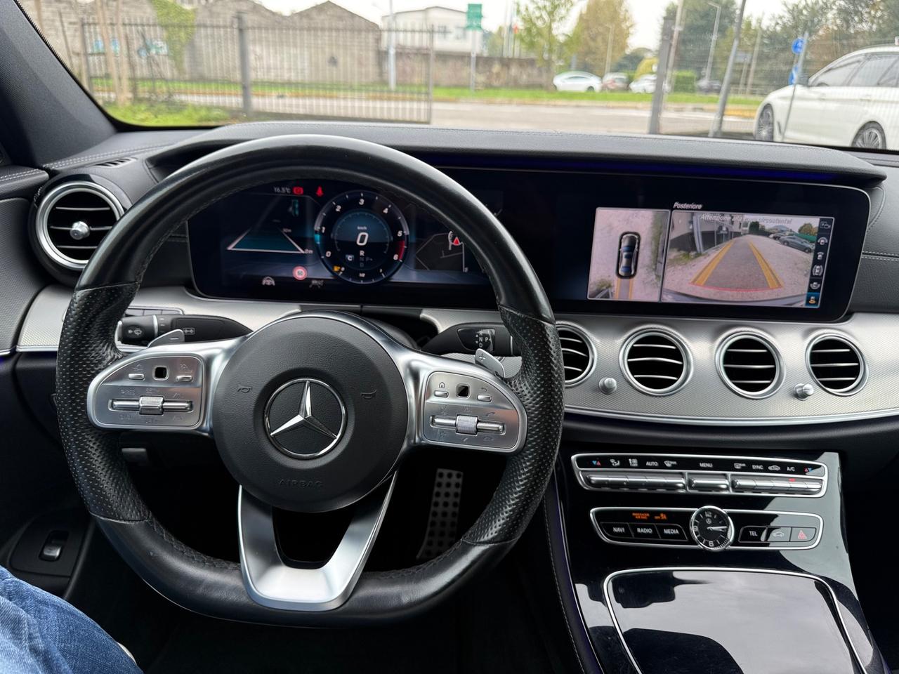 Mercedes-benz E 220 d Premium Plus AMG Led*Navi*360*Full Top