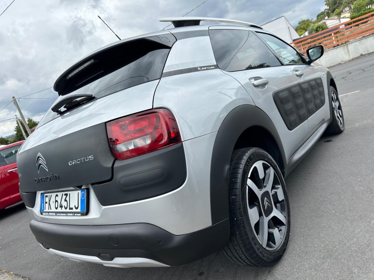 Citroen C4 Cactus BlueHDi 100 Rip Curl
