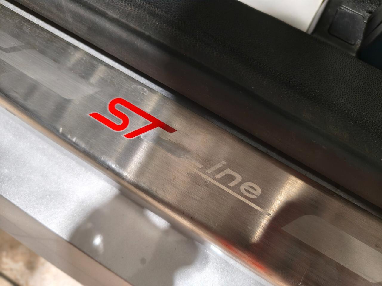 Ford EcoSport 1.0 EcoBoost 100 CV ST-Line 79000 km