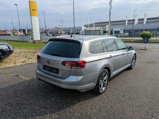 VOLKSWAGEN Passat Variant 2.0 TDI DSG Business