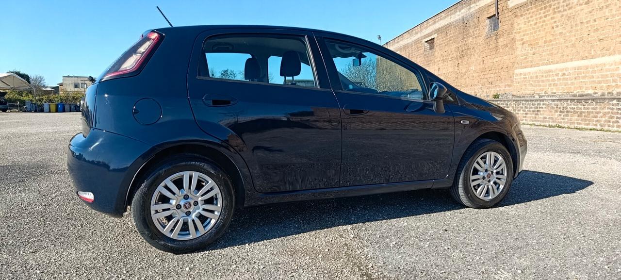 Fiat Punto 1.3 MJT Lounge NEOPATENTATI UNIPRO
