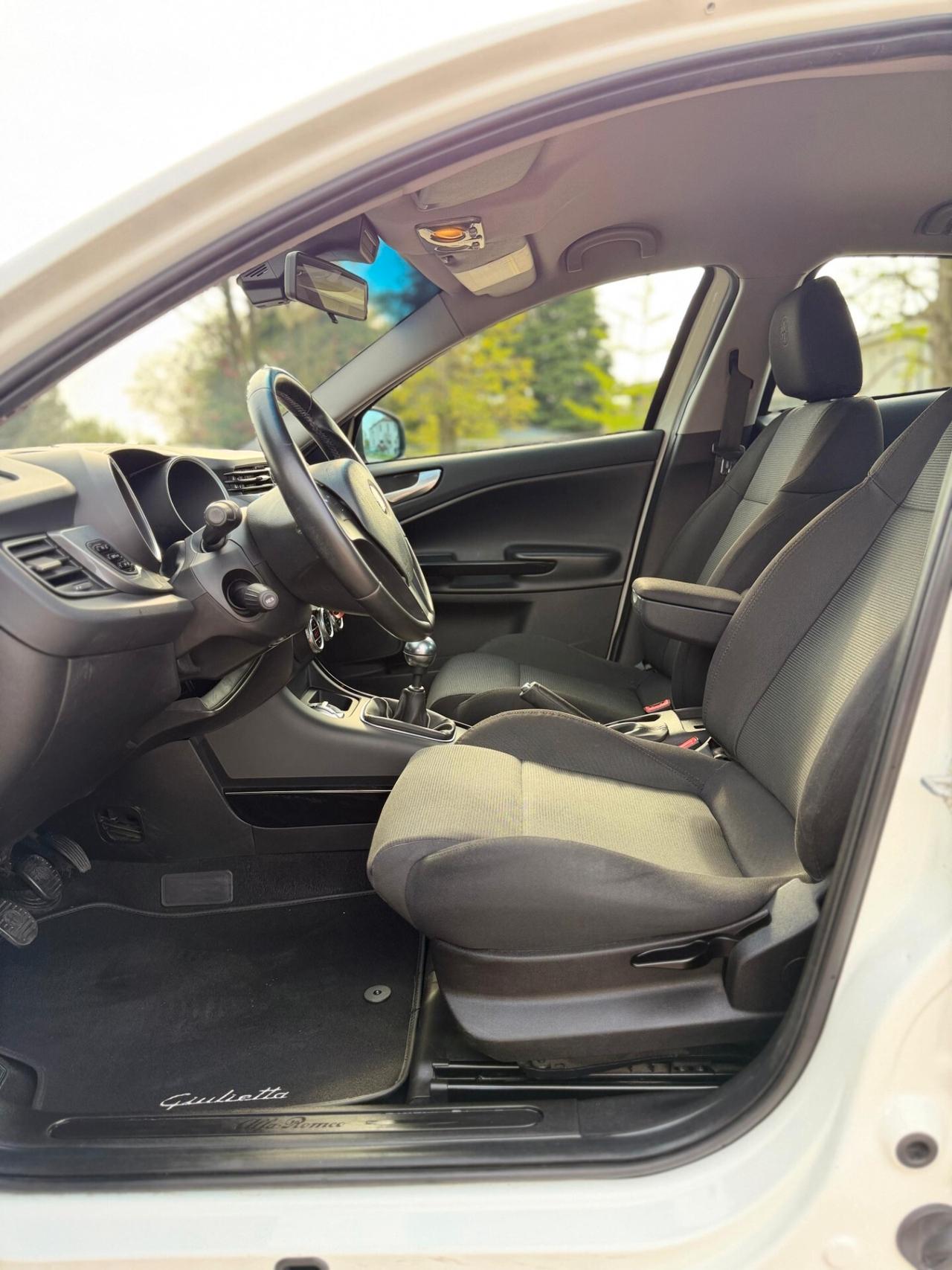 Alfa Romeo Giulietta 1.4 Turbo 120 CV Distinctive