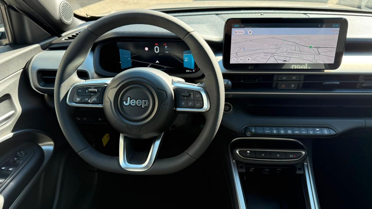 JEEP AVENGER BEV SUMMIT KM0 2026 TETTO APRIBILE