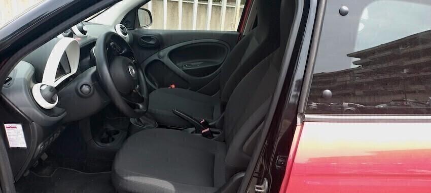 Smart ForFour 70 1.0 Youngster