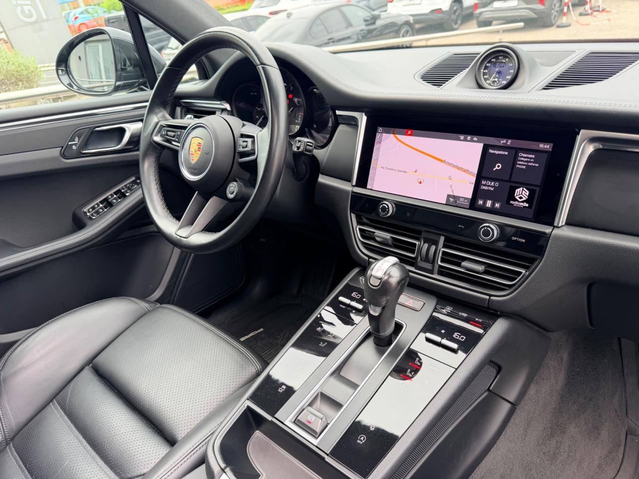Porsche Macan 2.0 265cv in garanzia