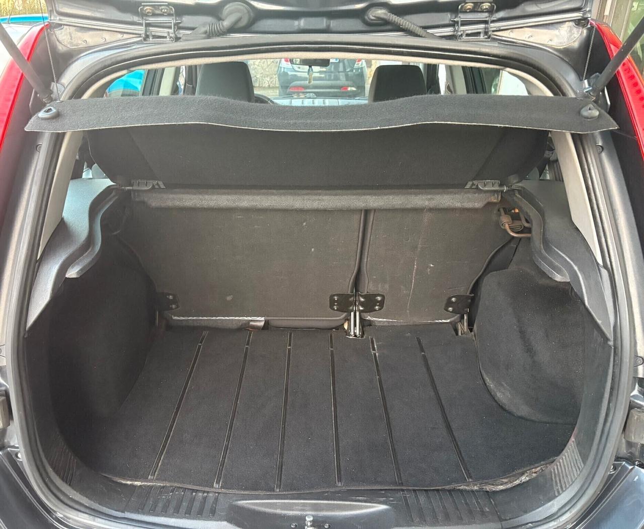 Ford Fusion 1.4i 5 porte Full Optional