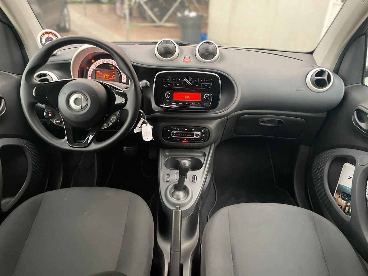 Smart ForTwo EQ Youngster