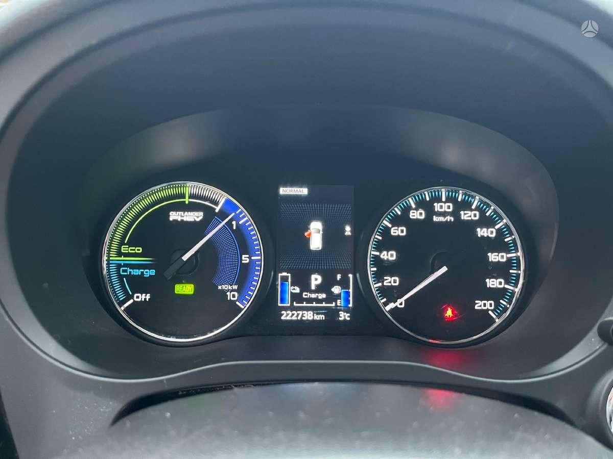 Mitsubishi Outlander 2.0 MIVEC 4WD PHEV Instyle Diamond SDA