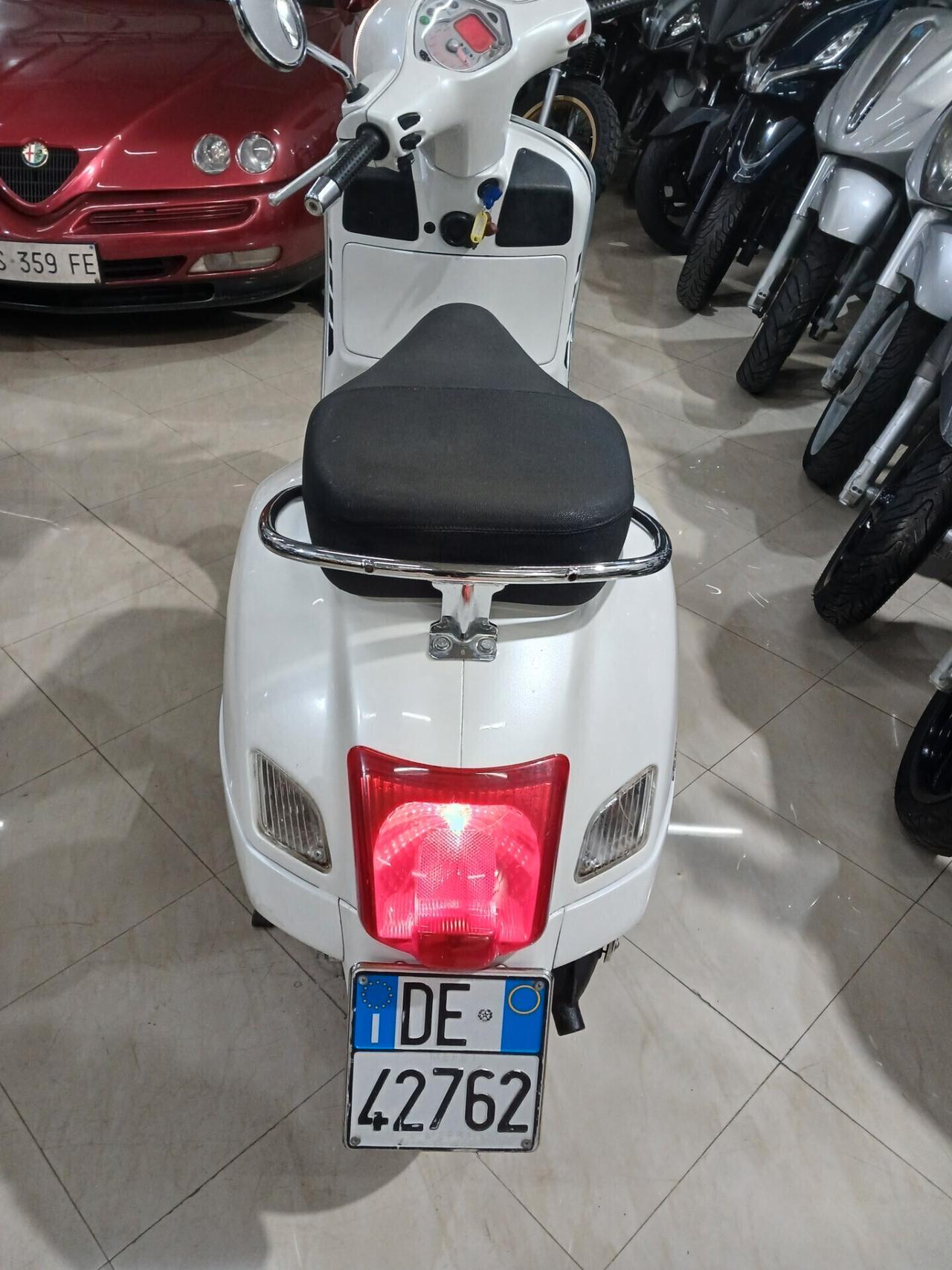 VESPA 250 GTS GARANTITA 12 MESI