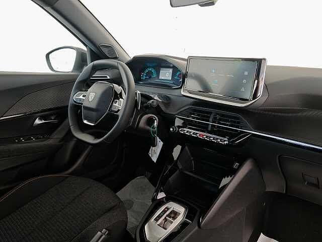 Peugeot 2008 Hybrid 136 e-DCS6 Style
