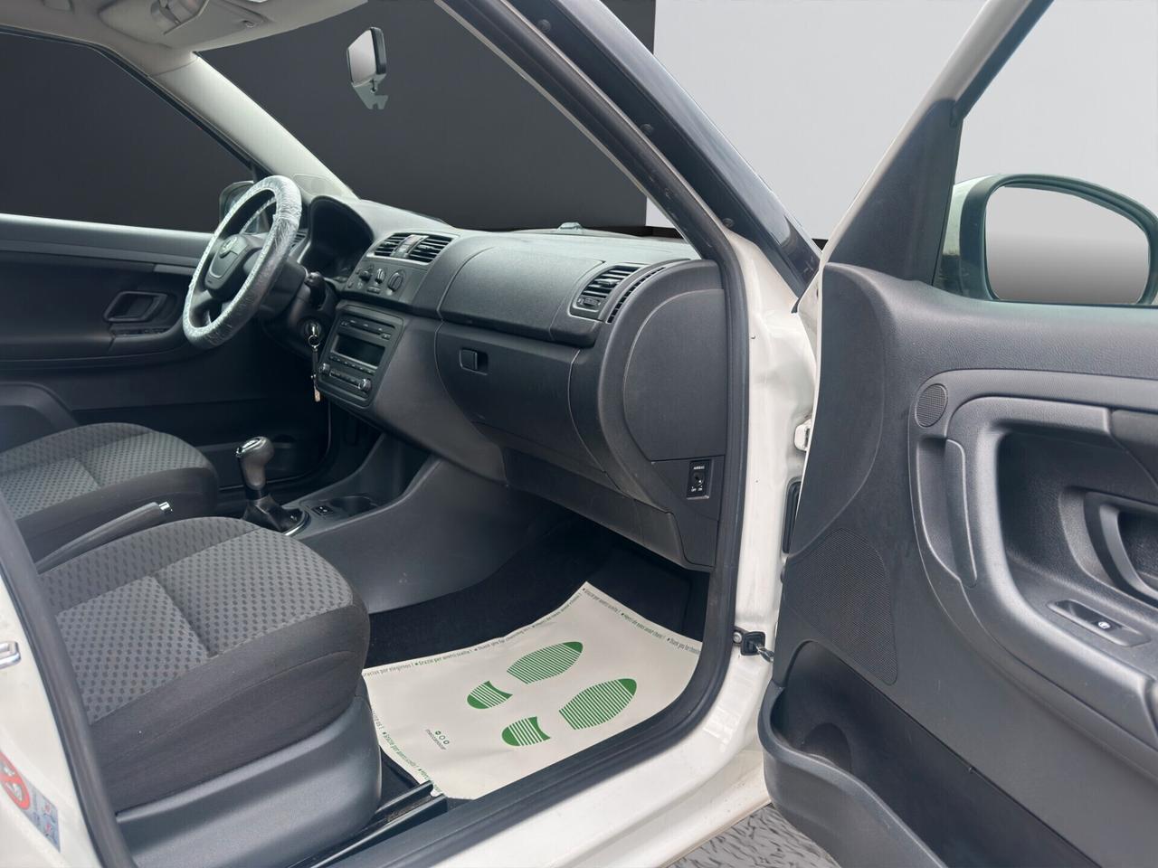Skoda Roomster 1.2 TSI 86CV Scout