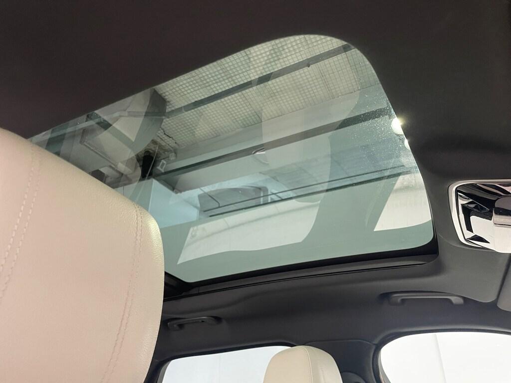 Land Rover Range Rover Velar R-Dynamic SE 300cv