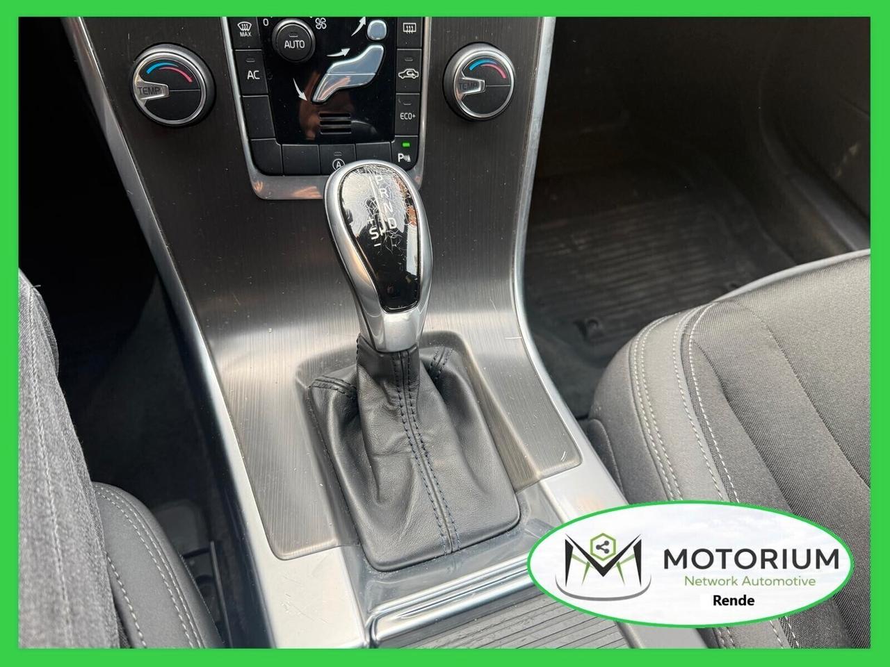 Volvo XC60 D4 180cv Geartronic Momentum 01/2014