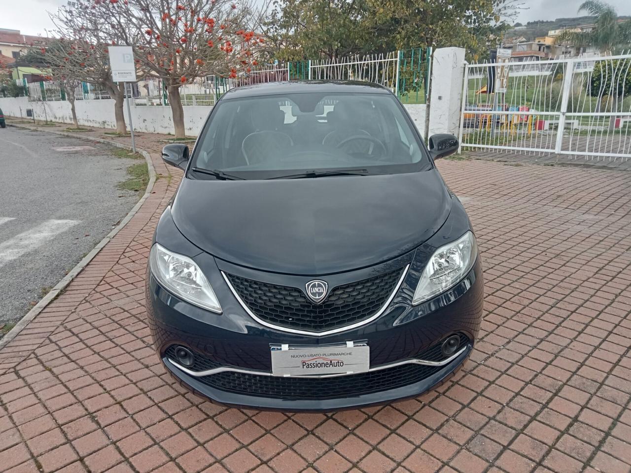 Lancia Ypsilon 1.2 69 CV 5 porte GPL Ecochic Gold