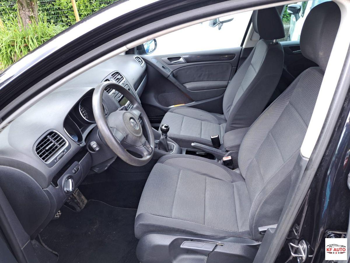 VOLKSWAGEN - Golf 1.6 tdi Comfortline 5p
