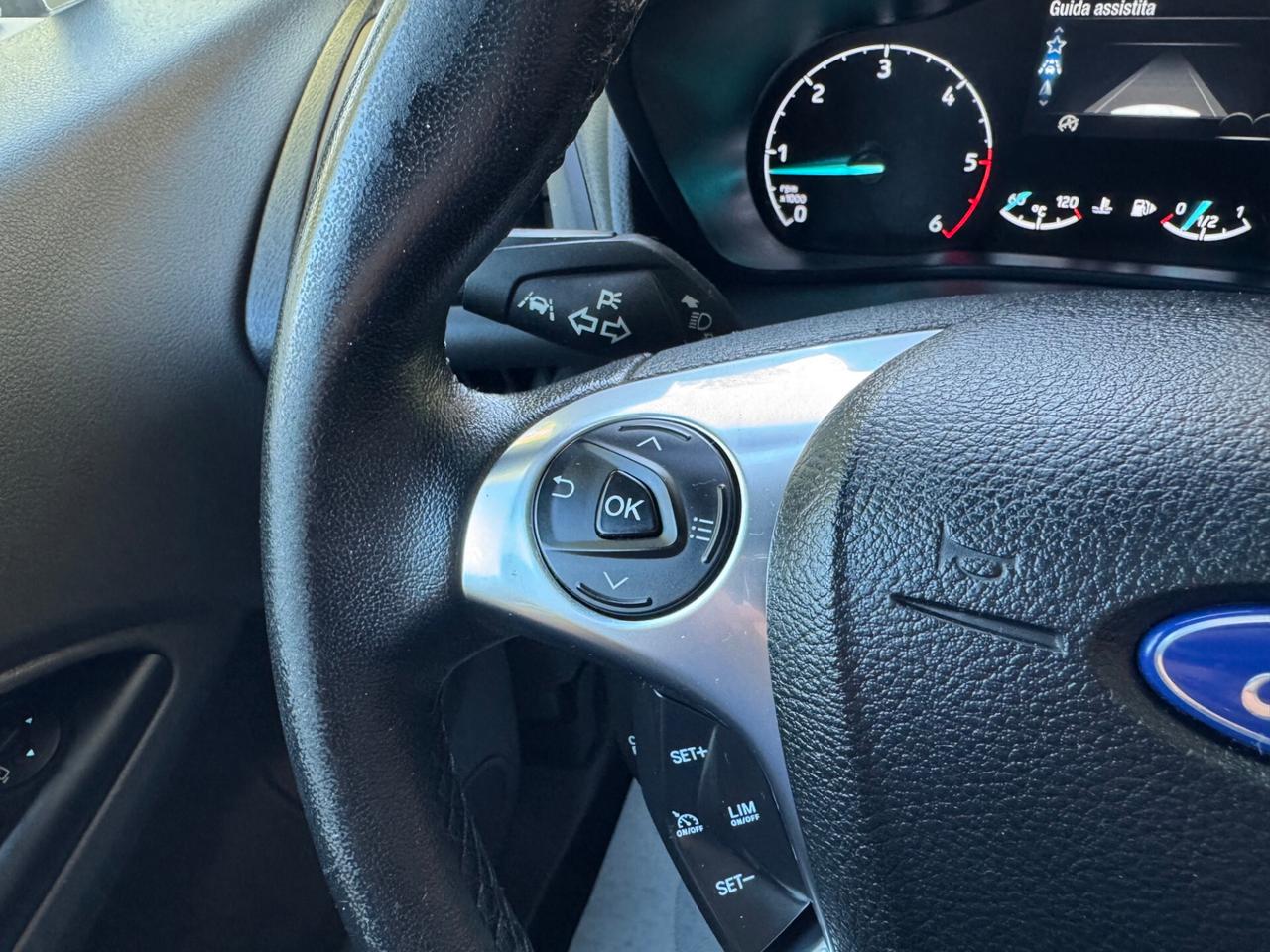 Ford Tourneo Connect 1.5 TDCI 7P GARANZIA 24 MESI