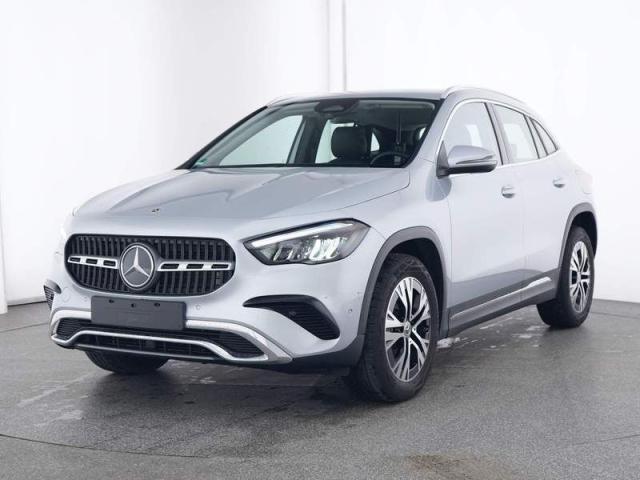 MERCEDES Classe GLA 180 Automatic Sport Plus MILD HYBRID