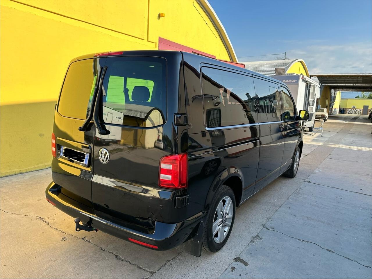 VW Caravelle 2.0TDI 150CV DSG 4x4 Passo Lungo