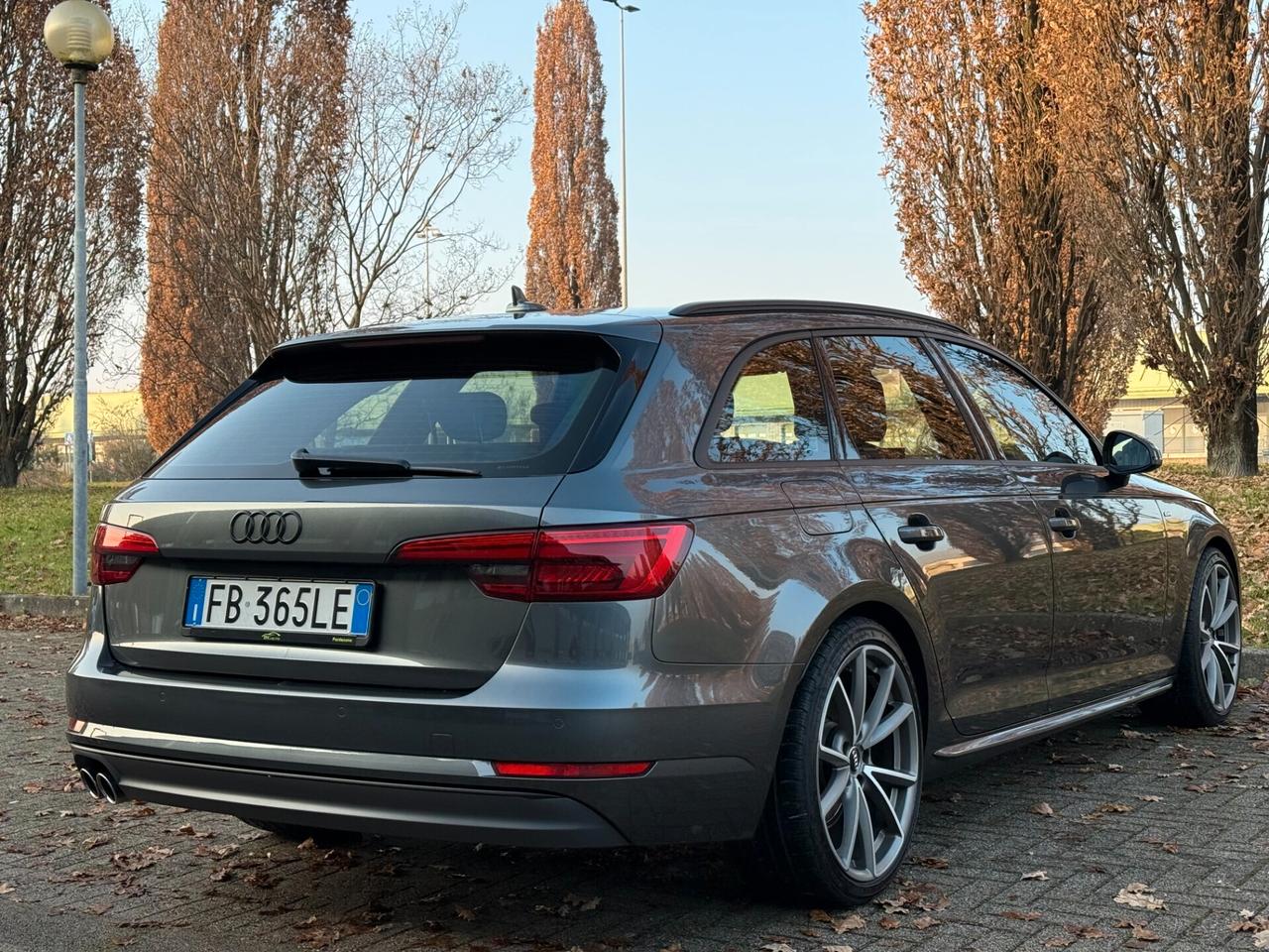 Audi A4 Avant 2.0 TDI 190 CV Sline