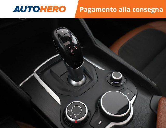 ALFA ROMEO Giulia 2.0 Turbo 200 CV AT8 Super