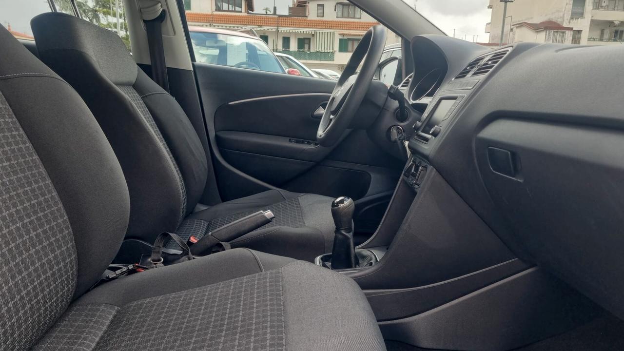 Volkswagen Polo 1.4 TDI 5p. Business-75CV-55-KW-