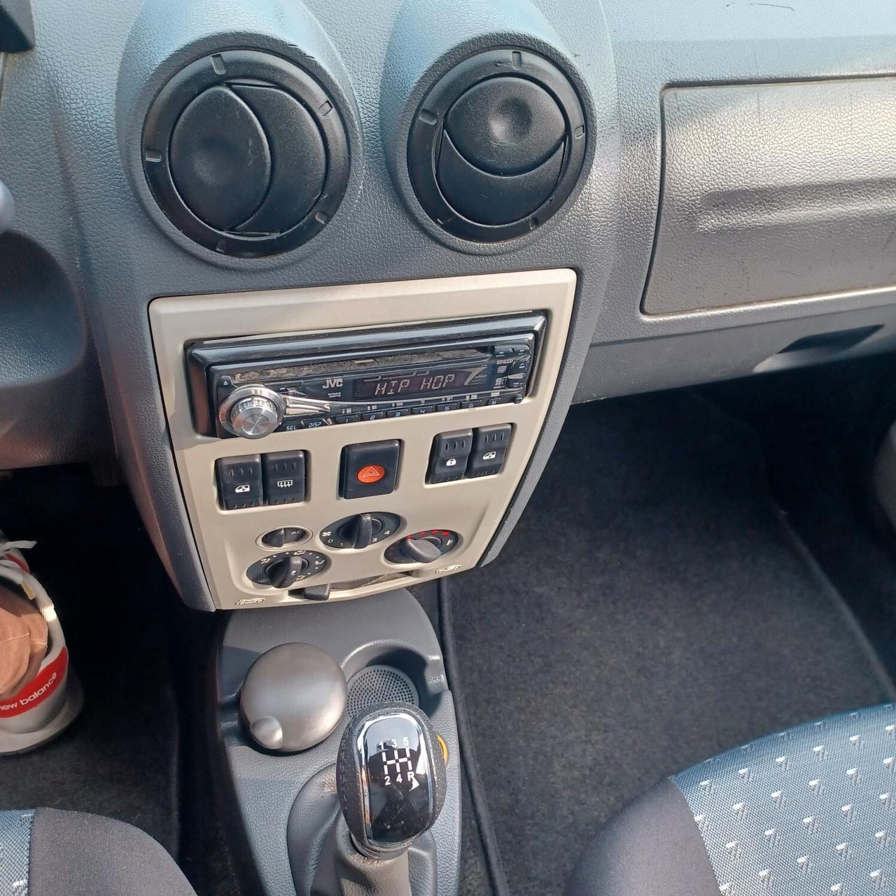 127.968 KM DACIA LOGAN 1.4 OTTIMA PER LAVORO E FAMIGLIA