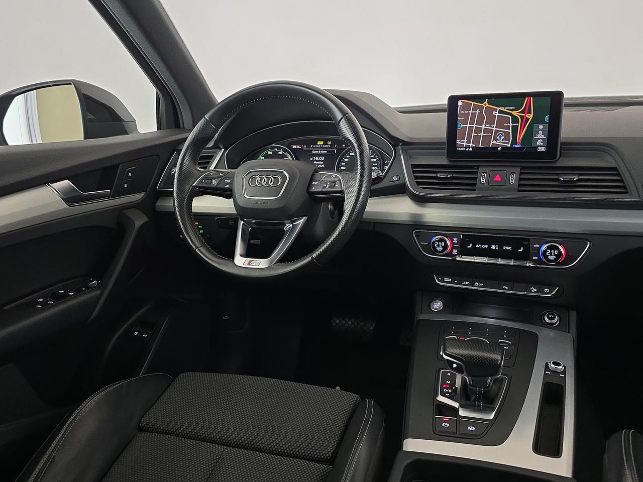 Audi Q5 50 2.0 tfsi e business quattro 299cv s-tronic
