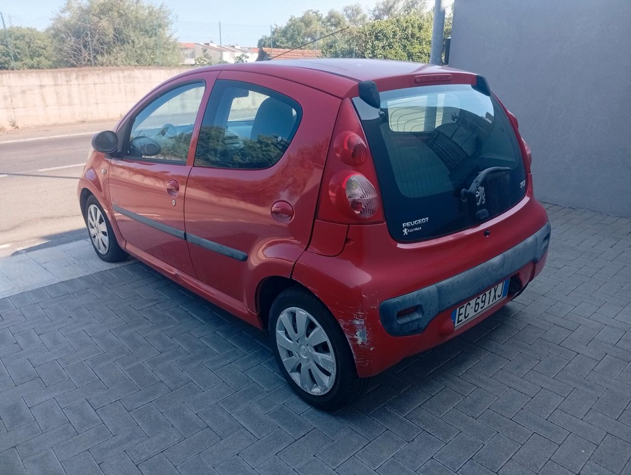 Peugeot 107 1.4 HDi 5p. Sweet Years